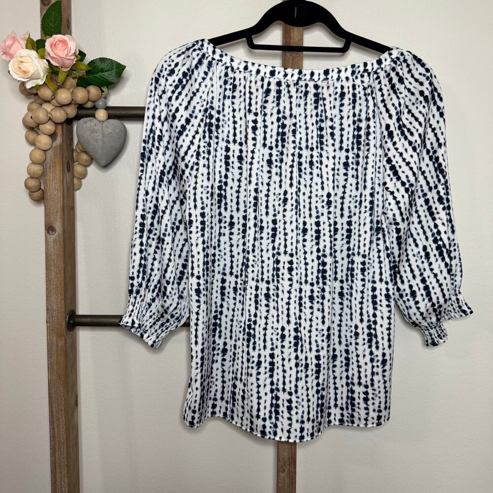 Halston 3/4 Sleeve‎ Blue White Blouse Petite Size Small - Picture 4 of 7